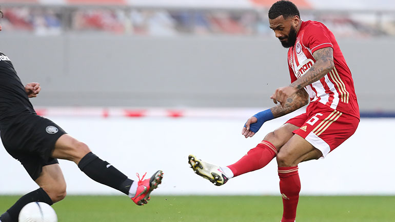 Ολυμπιακός: Ενοχλήσεις ο Εμβιλά