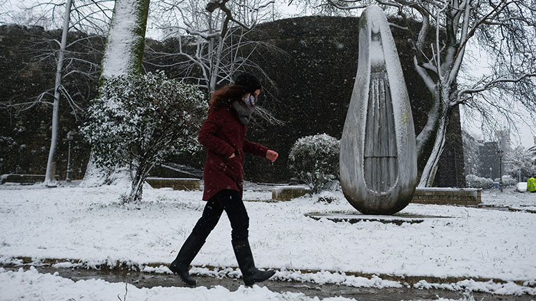 Η δεύτερη φάση της κακοκαιρίας «Μήδεια» ξεκινάει τη Δευτέρα με πυκνές χιονοπτώσεις