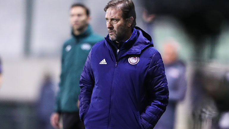 Μαρτίνς: «Δεν νίκησε ο καλύτερος»