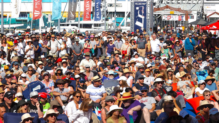 Νέα Ζηλανδία: Εντοπίστηκαν τρία εγχώρια κρούσματα κορωνοϊού