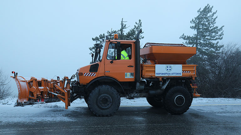 Διακοπή της κυκλοφορίας στη λεωφόρο Πάρνηθος – Άρση της απαγόρευσης στην εθνική οδό Αθηνών–Λαμίας Διακοπή της κυκλοφορίας στη λεωφόρο Πάρνηθος – Άρση της απαγόρευσης στην εθνική οδό Αθηνών–Λαμίας