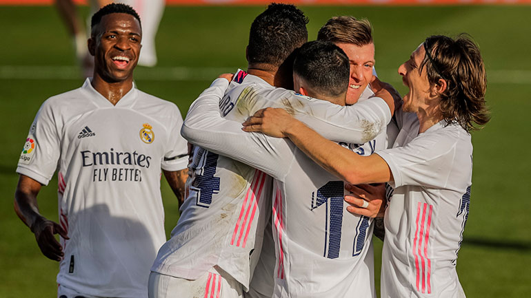 Σταθερά δεύτερη η Ρεάλ, 2-0 τη Βαλένθια