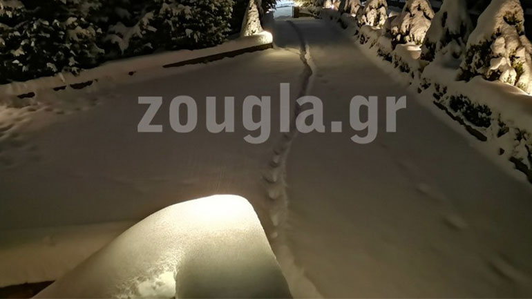 Αλπικό τοπίο στον Άγιο Αθανάσιο – Στους 35 πόντους το χιόνι