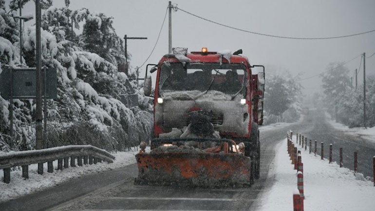 Διακοπές κυκλοφορίας σε Παπάγου και Καισαριανή, απαγόρευση των φορτηγών στη Λ. Αθηνών
