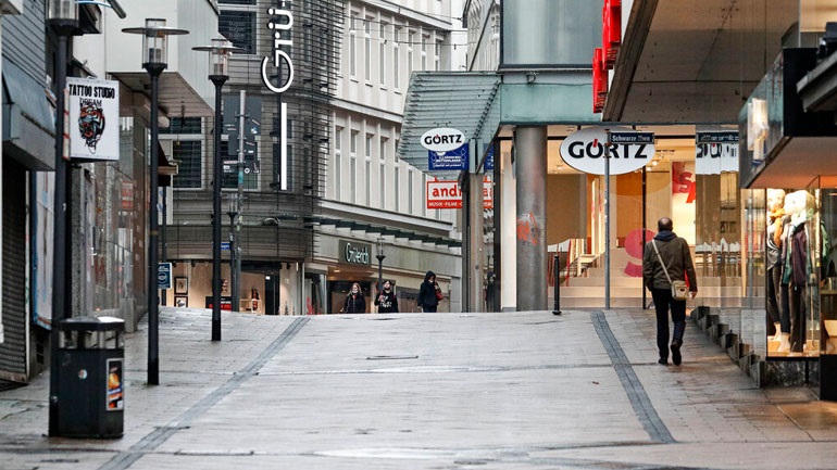 Γερμανία: «Να μη δίνουμε ψεύτικες ελπίδες για σύντομη χαλάρωση των μέτρων»