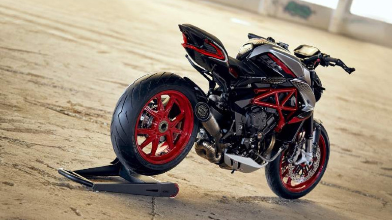 Καινούρια Brutale RR και Dragster RR από την MV Agusta