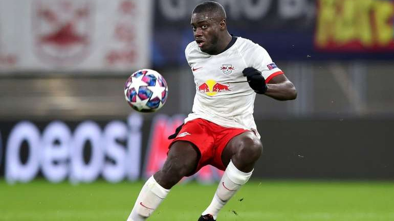 Φλικ: «Μεγάλη κίνηση η αγορά του Ουπαμεκανό»