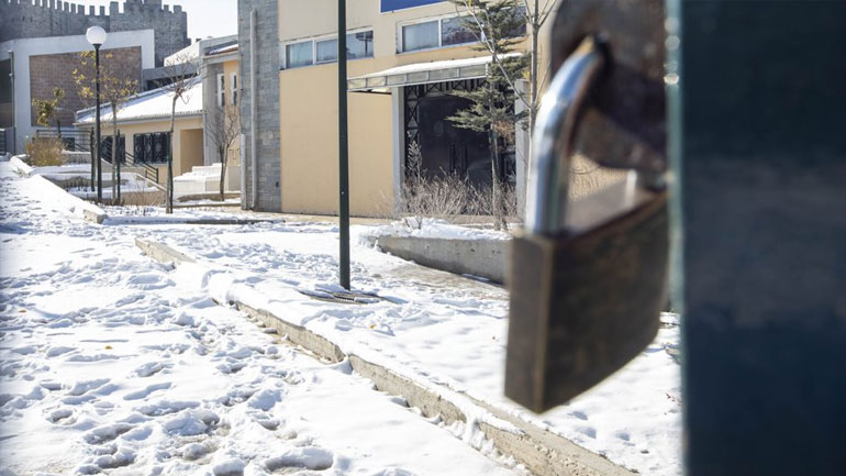 Κλειστά και σήμερα τα σχολεία στη Λάρισα λόγω της κακοκαιρίας