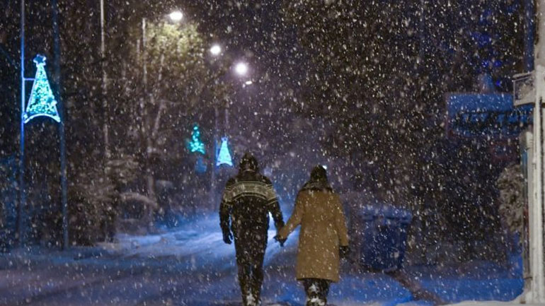 Δήμος Αθηναίων: 80 παρεμβάσεις για τη φροντίδα των αστέγων τη νύχτα που πέρασε