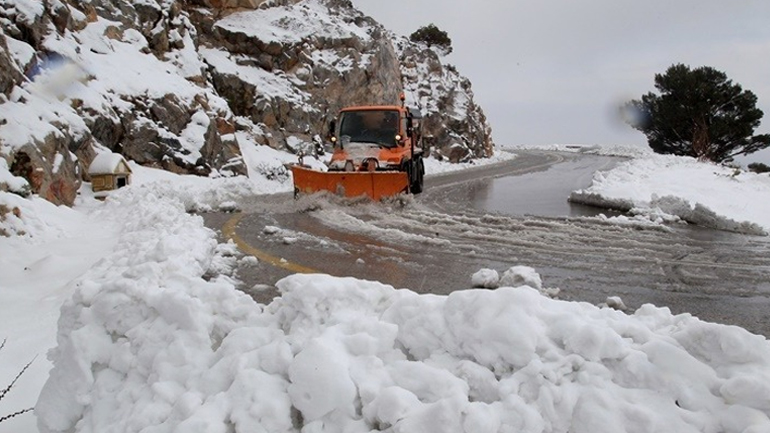 Κλειστή η λεωφόρος Εθνικής Αντιστάσεως στην Καισαριανή