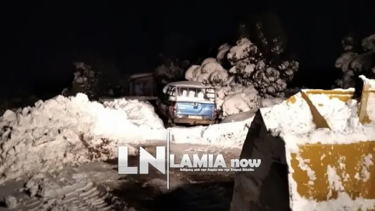 Πολύωρη επιχείρηση για τον απεγκλωβισμό δύο κτηνοτρόφων στη Φθιώτιδα