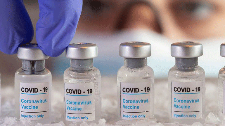 Εμβόλια κατά της Covid-19: Η νέα κότα με τα χρυσά αυγά για τα εργαστήρια;