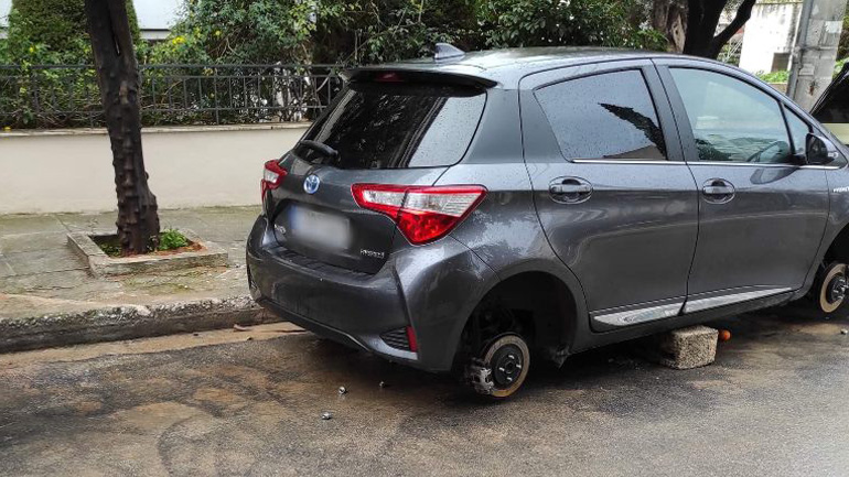 Του πήραν ακόμα και τις ζάντες…