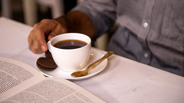 Η κατανάλωση καφεΐνης επηρεάζει τη φαιά ουσία του εγκεφάλου