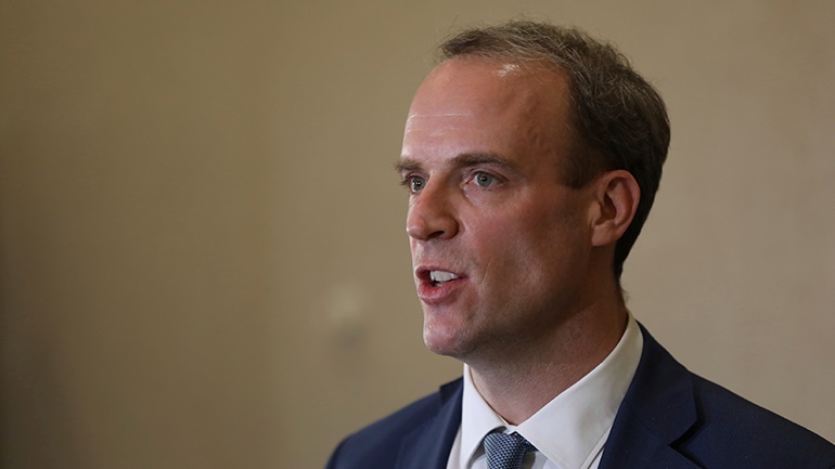 Βρετανία: «Κλειδί για τη χαλάρωση του lockdown αποτελούν τα εμβόλια, οι θεραπείες και τα τεστ»