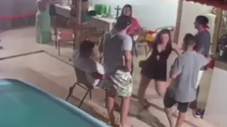 Απίστευτο ατύχημα σε μια πισίνα