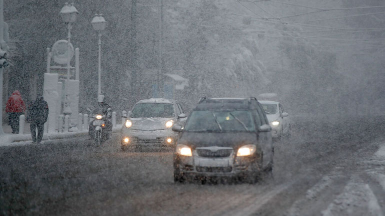 Σε εξέλιξη η σύσκεψη στην Πολιτική Προστασία – Ποιοι δρόμοι είναι κλειστοί