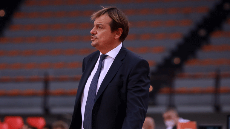 Αταμάν: «Oμάδα με σκληρή άμυνα ο Ολυμπιακός»