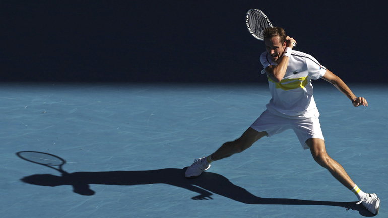 Όπεν Αυστραλίας: Φοβερός ο Μεντβέντεφ, προκρίθηκε στα ημιτελικά