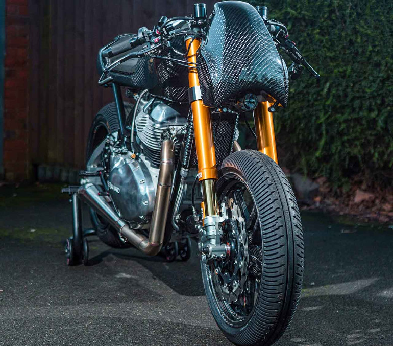 Ανθρακονήματα παντού!