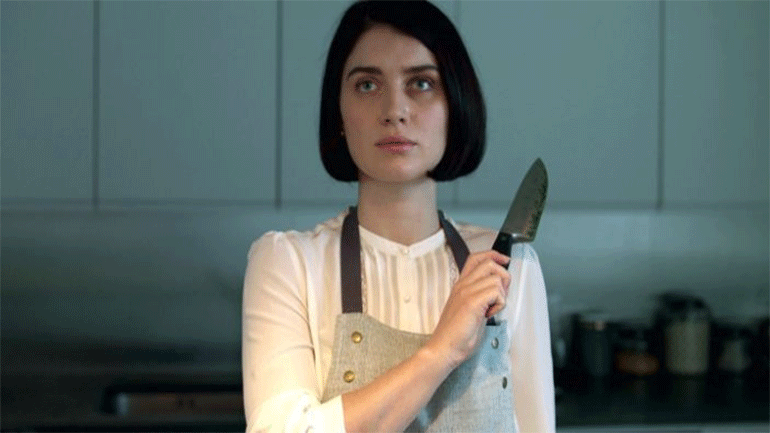 Η Ιβ Χιούσον, κόρη του Μπόνο των U2 πρωταγωνιστεί στη σειρά του Netflix «Behind Her Eyes»