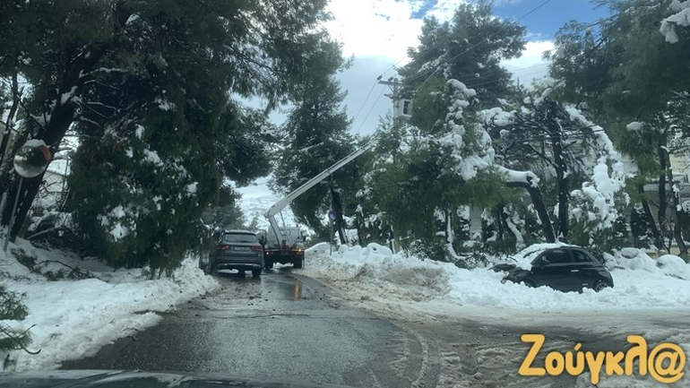 ΔΕΔΔΗΕ: Λιγότεροι από 1.000 οι καταναλωτές χωρίς ρεύμα στην Αττική