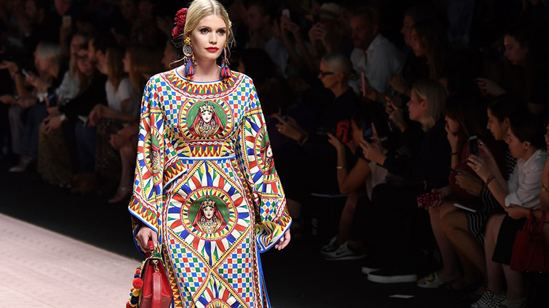 Η Lady Kitty Spencer είναι η νέα global ambassador του οίκου Dolce & Gabbana