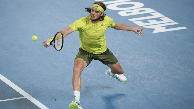 Λύγισε ο Τσιτσιπάς, 3-0 ο Μεντβέντεφ