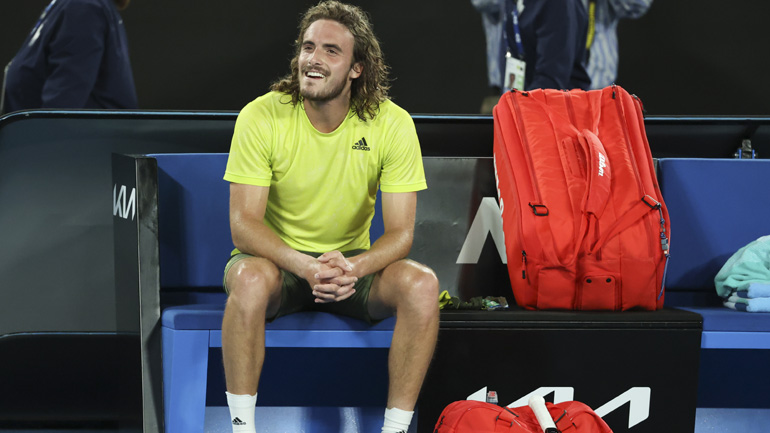 Όπεν Αυστραλίας: Ο Τσιτσιπάς κοντράρεται με τον Μεντβέντεφ για μία θέση στον τελικό