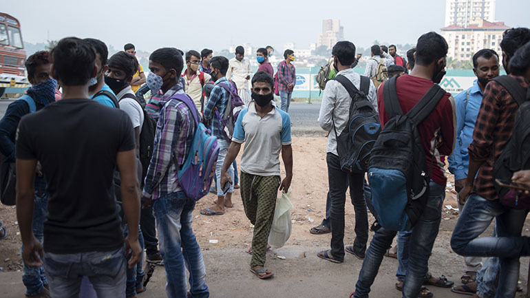 Ινδία: Σχεδόν 13.200 κρούσματα του νέου κορωνοϊού μέσα σε 24 ώρες