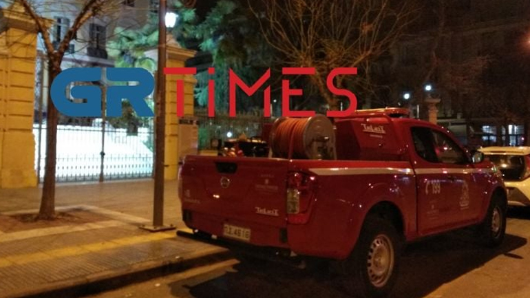 Θεσσαλονίκη: Επίθεση με μολότοφ στο υπουργείο Μακεδονίας – Θράκης