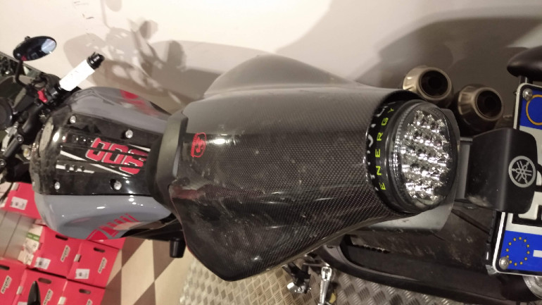 Από τα ξεχωριστά μοντέλα στην έκθεση ήταν αυτό το full carbon XSR900