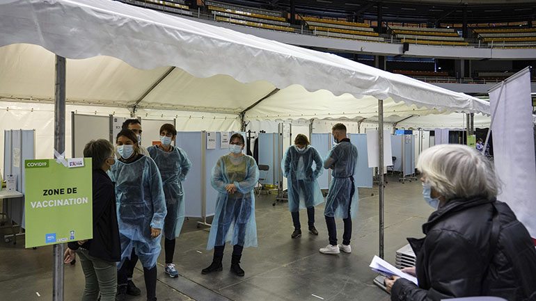 Γαλλία: Επιπλέον μέτρα κατά του νέου κορωνοϊού ενδέχεται να επιβληθούν σε ορισμένες περιοχές