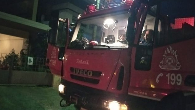 Καμένα Βούρλα: Λήξη συναγερμού για τον άνδρα που απειλούσε να αυτοκτονήσει με φιάλη υγραερίου