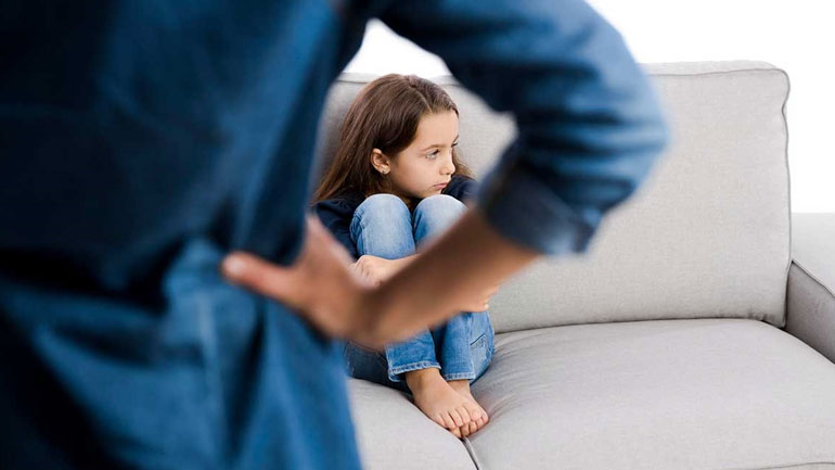 Η σωματική βία στα παιδιά δεν είναι λύση