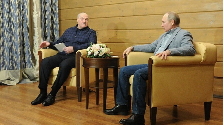 Ο Λουκασένκο ευχαρίστησε τον Πούτιν για την οικονομική υποστήριξη