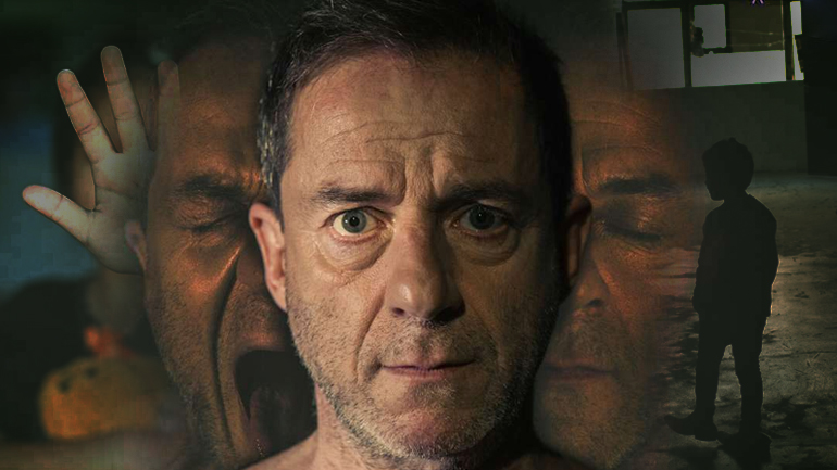 Σκηνοθετούσε ακόμα και τις σχέσεις των παιδιών