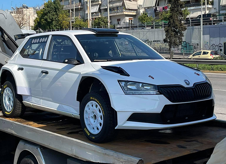 Το συγκεκριμένο Skoda Fabia R5 αγοράστηκε από την Τσεχία