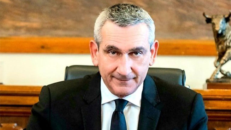 Εμβολιάστηκε τελικά εκτός σειράς ο Περιφερειάρχης Νοτίου Αιγαίου;