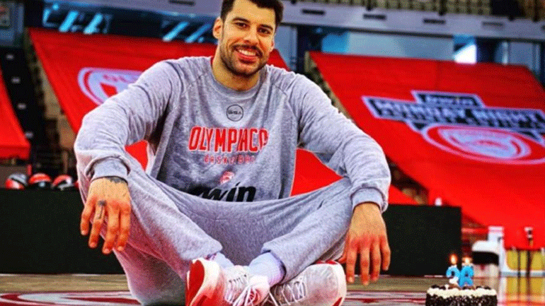 Ο Πρίντεζης για τον Ολυμπιακό: «Είμαι ευγνώμων που μεγαλώνω με ό,τι αγαπώ»