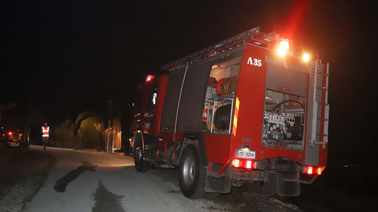 Φωτιά σε διαμέρισμα στη Νεάπολη