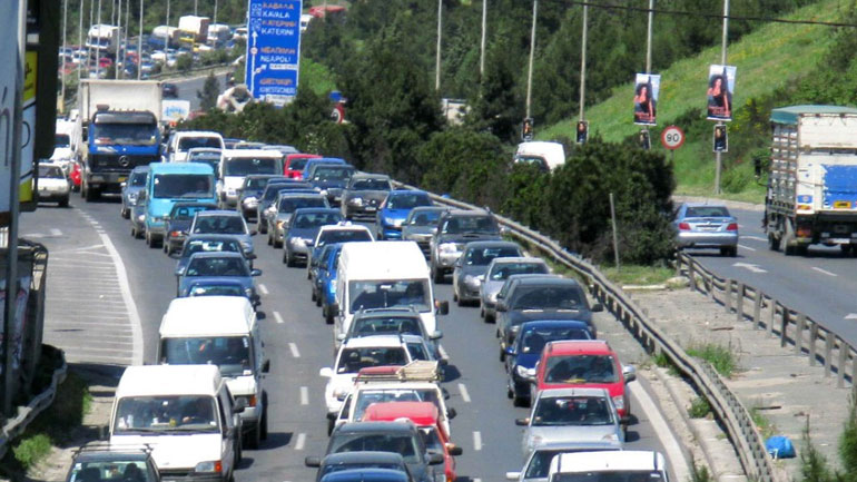 Πριν λίγο: Καραμπόλα στον Περιφερειακό Θεσσαλονίκης