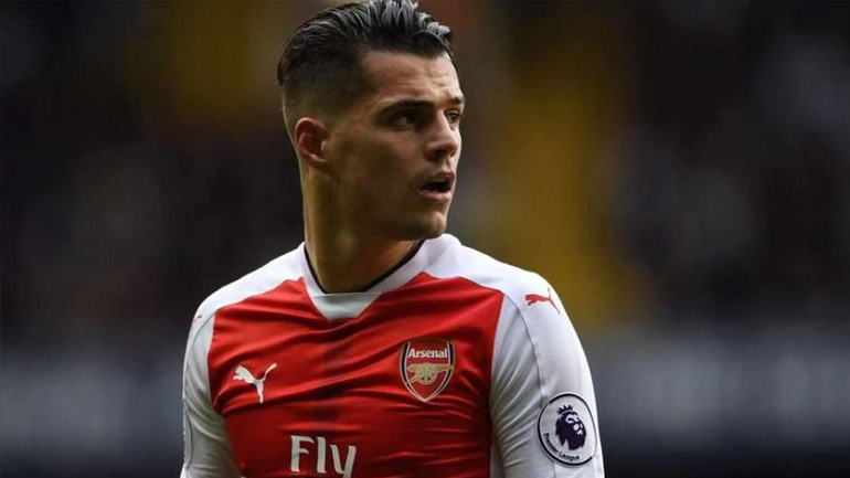 Άρσεναλ: «Έκρηξη» του Τζάκα για τις διαδικτυακές επιθέσεις κατά παικτών
