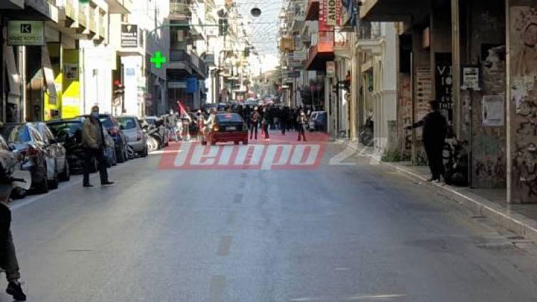 Πάτρα: Πορεία υπέρ του Δημήτρη Κουφοντίνα