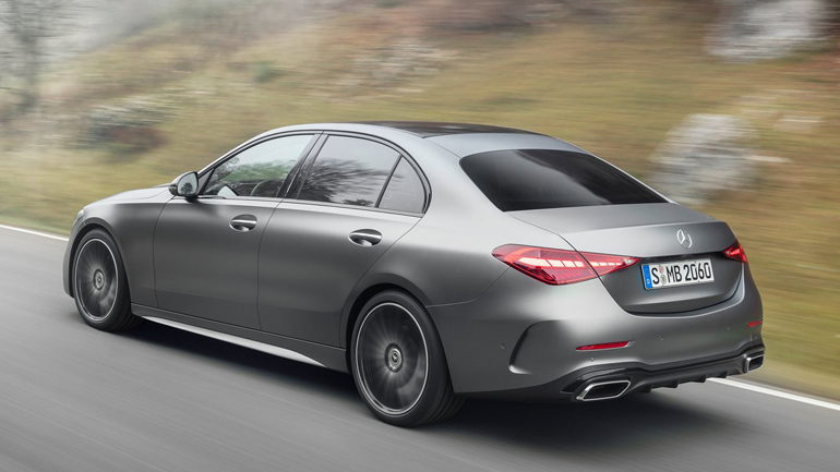 Αυξημένες διαστάσεις και καλύτερη αεροδυναμική.