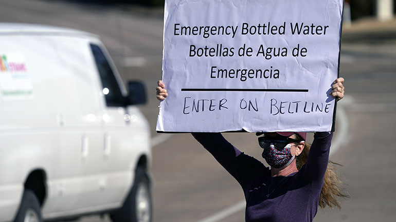 ΗΠΑ: Παραιτήσεις διευθυντών της επιχείρησης ηλεκτρισμού του Τέξας