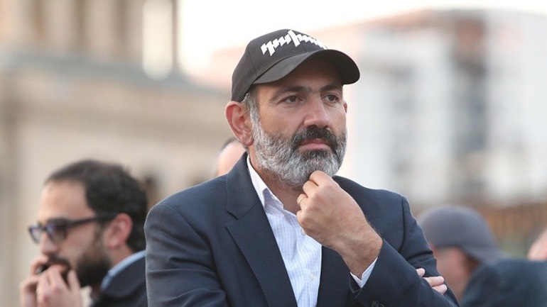 Αρμενία: Ο πρωθυπουργός έπαυσε τον αρχηγό του γενικού επιτελείου των ενόπλων δυνάμεων