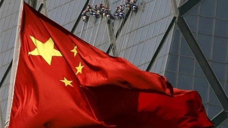 Το Πεκίνο διαψεύδει ότι επέβαλε σε Αμερικανούς διπλωμάτες να υποβληθούν σε πρωκτικό τεστ για τον Covid-19