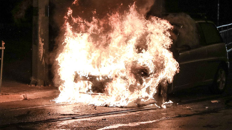 Εμπρησμός σε διπλωματικό όχημα στη Θεσσαλονίκη