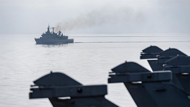 Η φρεγάτα «Κανάρης» στην Κορσική – Συνοδεύει το αεροπλανοφόρο «Charles De Gaulle»